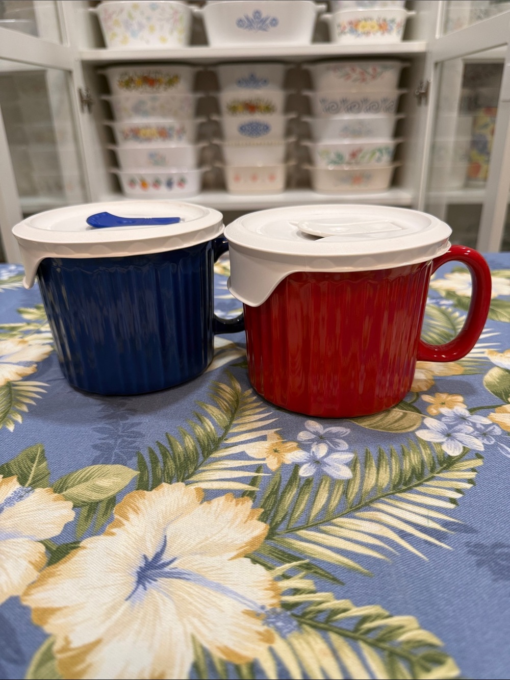 Corningware Red and Blue Ceramic Mugs with Lids